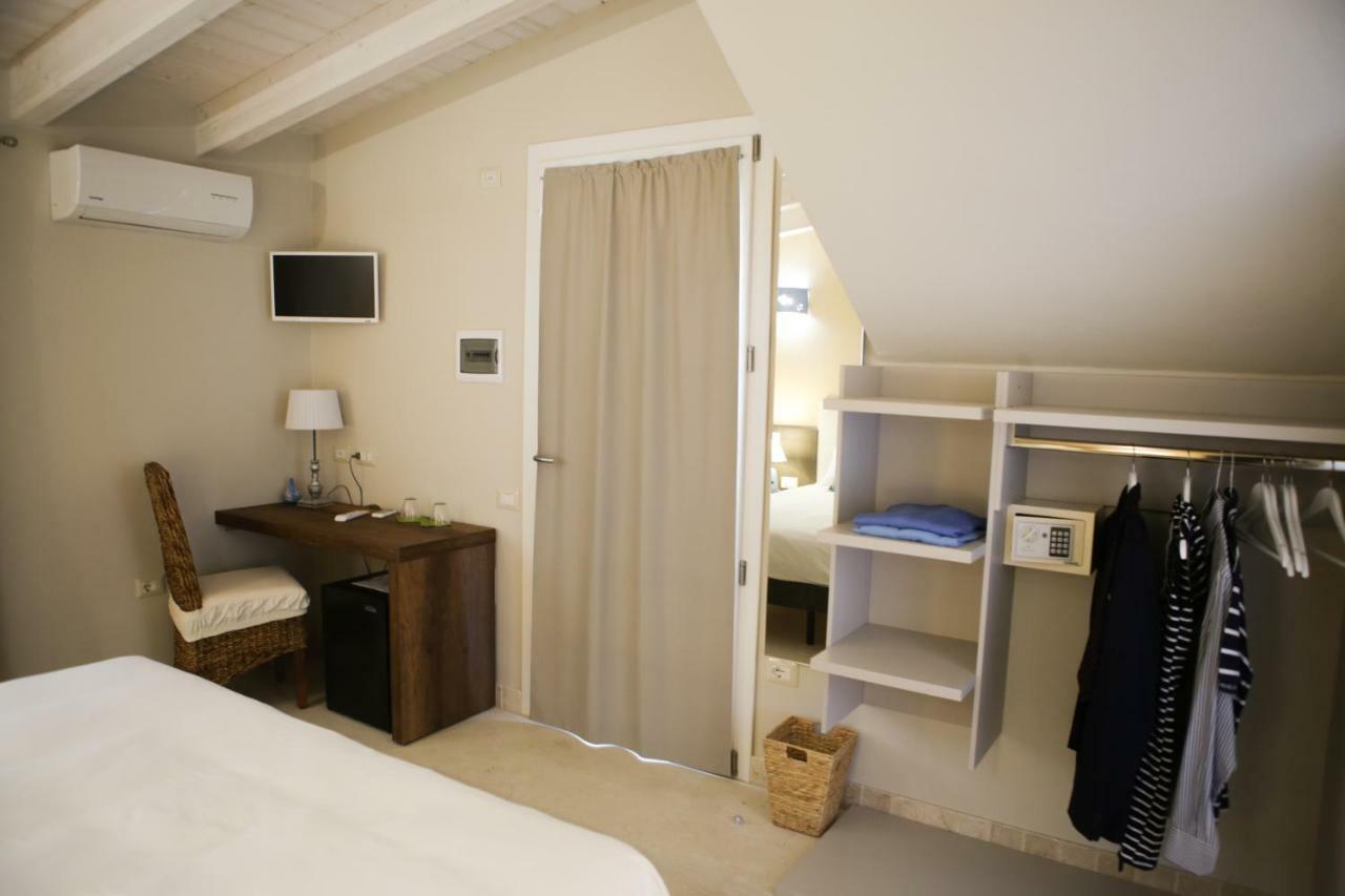 Avion B&B Elmas Exterior photo